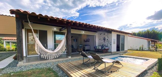 تريس كوليناس 55