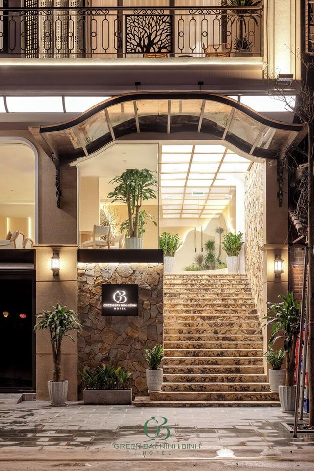 جرين باي هوتل نين بين