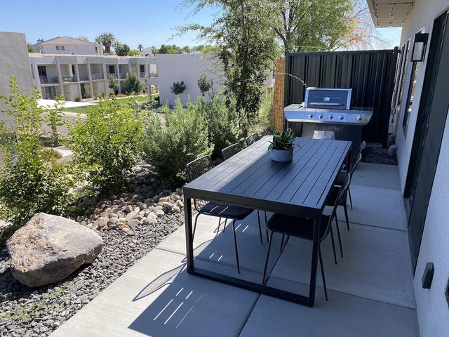 VLOOKUP(B192,[1]Success!$A:$B,2,)