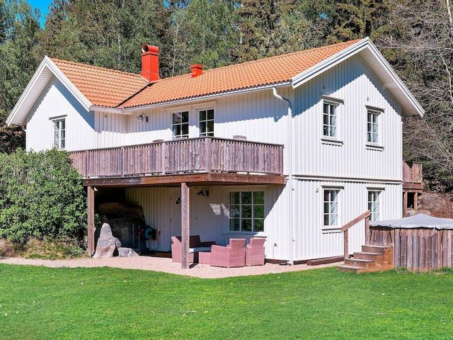 مسكن لقضاء العطلات يتسع لـ 10 أشخاص في أوديفالا