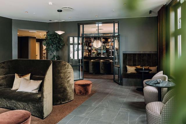 ساجا هوتل أوسلو، وورلد هوتلز كرافتيد