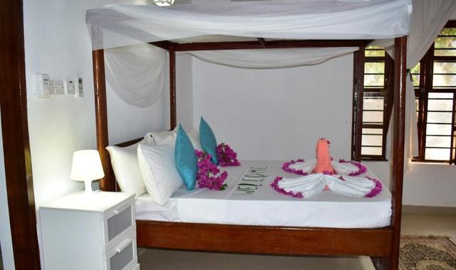 إم اي ي هوتل أنيكس ديلاكس سويت