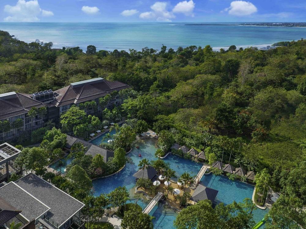 موفنبيك ريزورت آند سبا جيمباران بالي