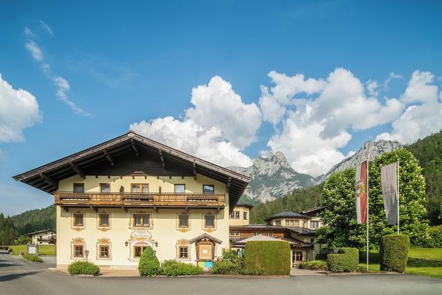 هوتل فيتالواس زو دين دري بروديرن