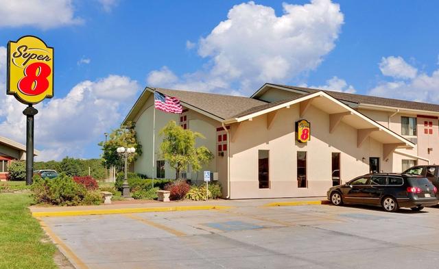 سوبر 8 باي ويندام كيوكو