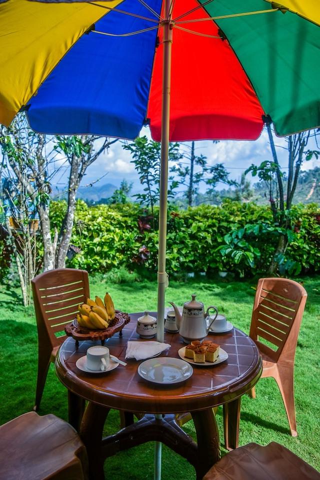 إم أف إيستايت هوليداي بنجالو