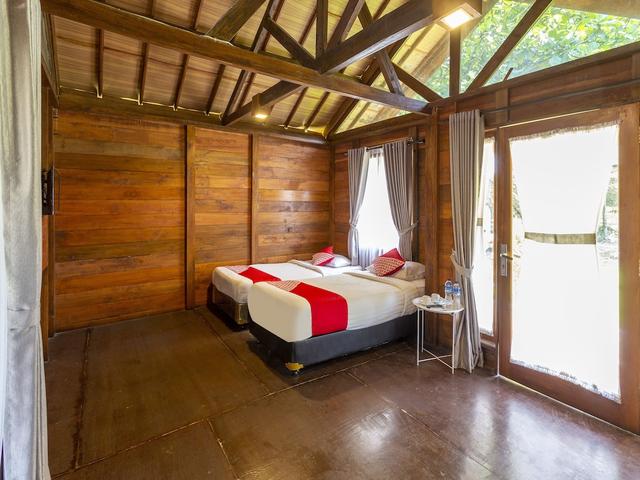 OYO 883 Pavo Resort