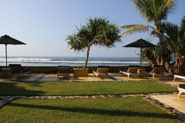 دبليو بي فيلا