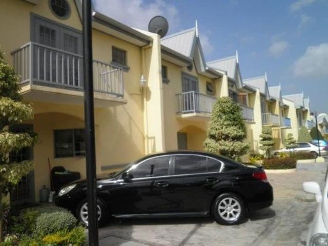 جراسين أيلاند تاون هاوس