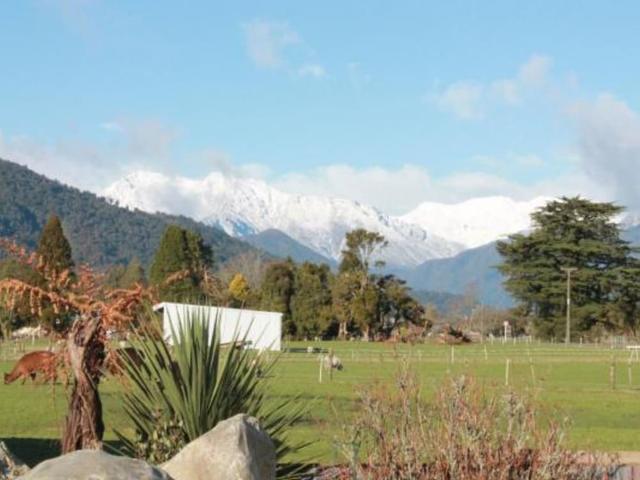 كوكاتاهي فالي كانتري إن