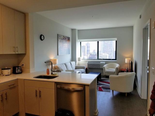 لوتوس نيو بورت