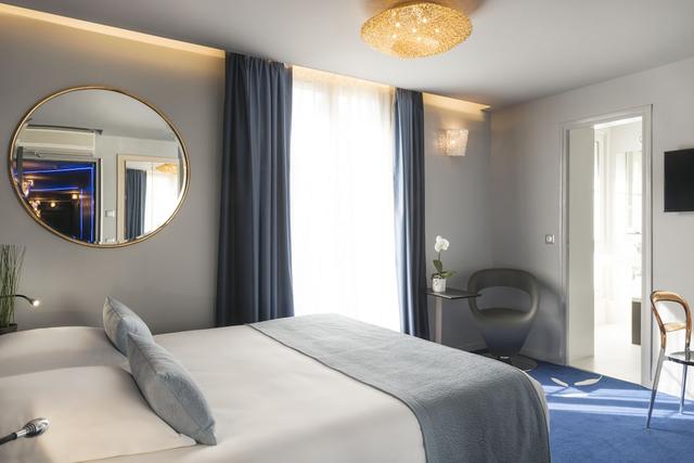 لو بون أوتل