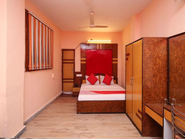 OYO 3301 Maya International