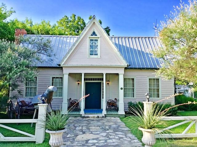 ذا بينز هاوس إن