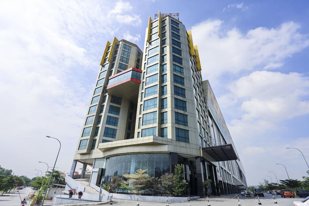 بيجاسوس هوتل شاه ألام