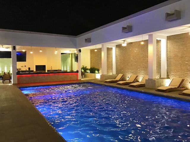 رويال سيرينيا سمول هوتل بوتيك