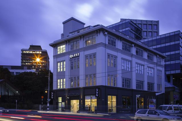 كويست أون ثورندون