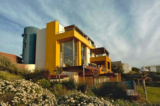 كراي فيش لودج سي آند كانتري جيست هاوس