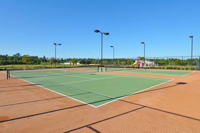 إي في 230259 - تشامبيونز جايت ريزورت - 4 بد رومز 3 باث رومز تاون هوم