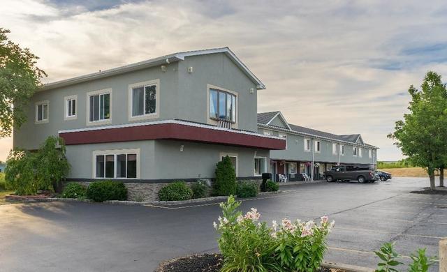 ريلاكس إن - باتافيا