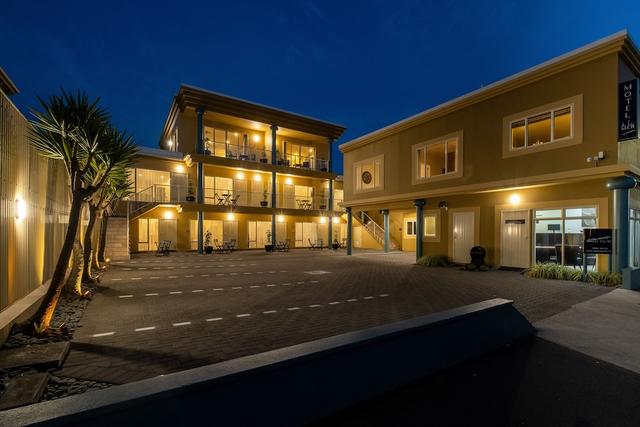 موتل دو لا مير