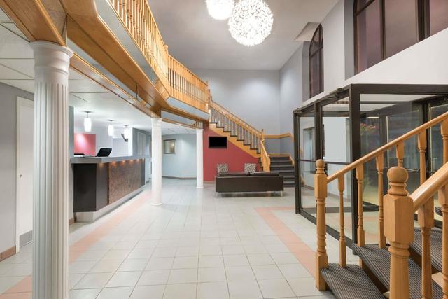 سوبر 8 باي ويندام ماونت هوب