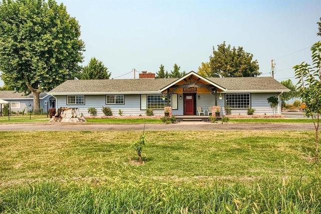 رايسينج هورس رانش ويذ أنليميتيد جولف