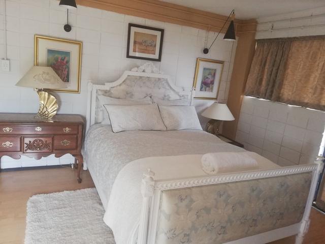 ذا أدفوكيت سويتس