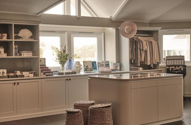 سولا ستراند هوتل