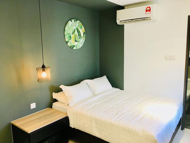 إنكليف بيزنس هوتل