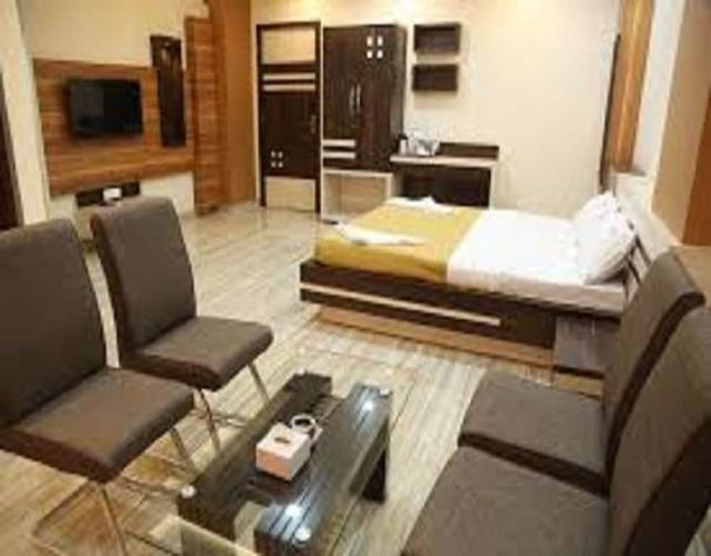 Room Maangta 125 - Kalyan East