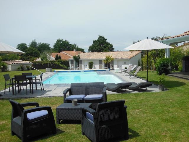 لو تومب دي أوت