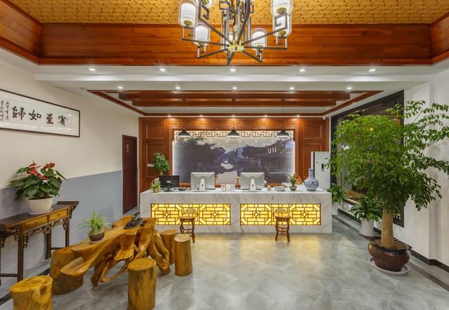 وتشين هندريد باسيز بوتيك هوتل