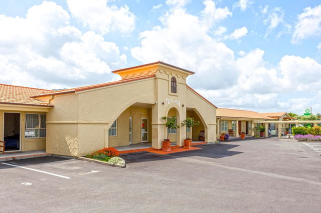 توسكاني أون تايمز