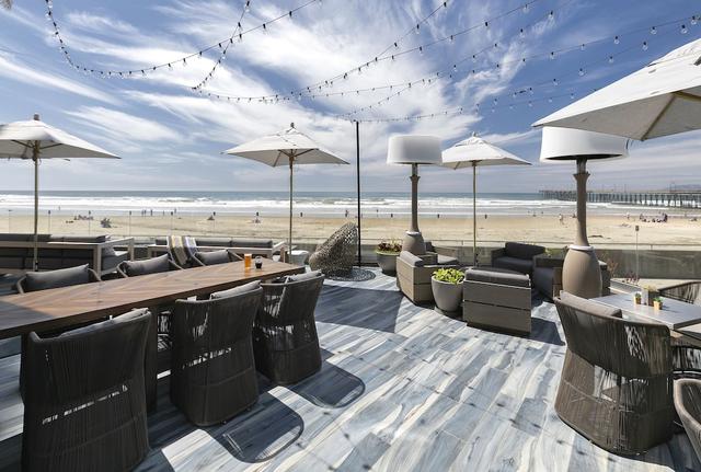 ساند كاسل هوتل أون ذا بيتش