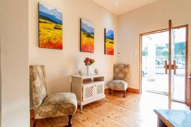 لينور جيست هاوس