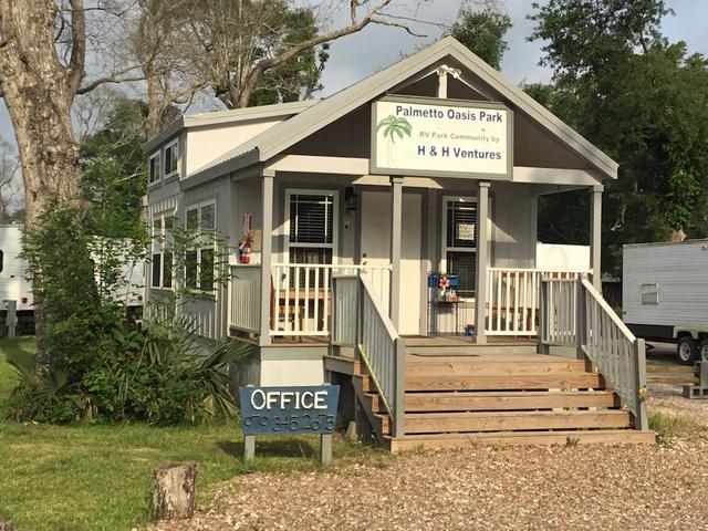 بالميتو أواسيز آر في ريزورت