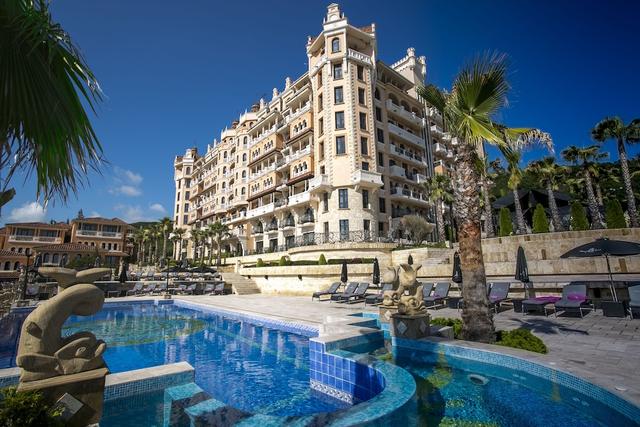 رويال كاسل ديزاين آند سبا هوتل