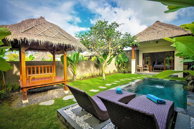 ثري جولد لاكشري برايفت فيلا