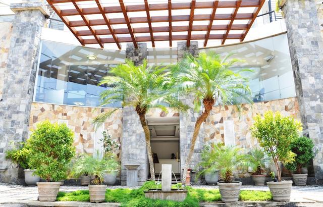 هوتيل كوكبيت ايربورت ريتش