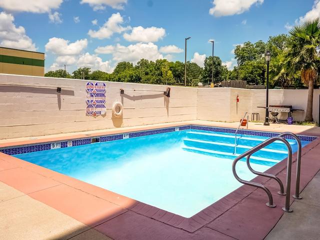 أو واي أو هوتل كيلين إيست سنترال