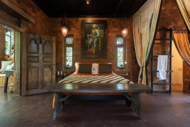 كاسا هيليكونيا