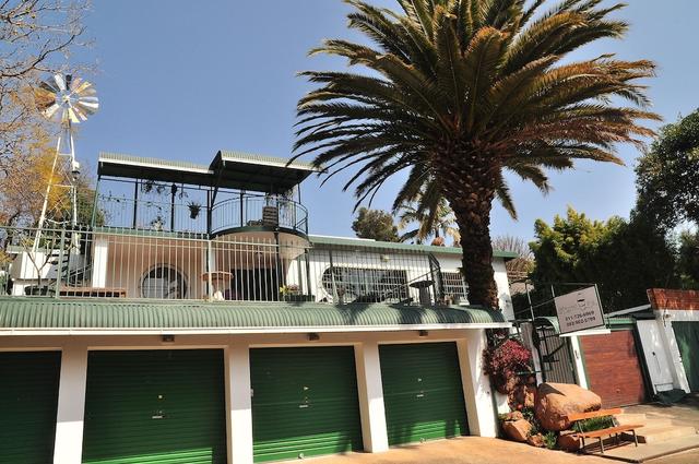 أجتربلاس جيست هاوس بد آند بريكفاست