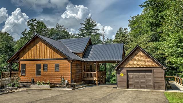 سميلينج جوت باي إسكايب تو بلو ريدج