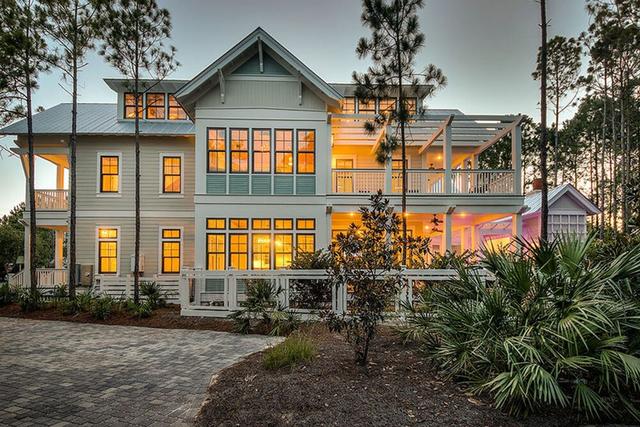 ووتركولور ريونيونز باي فايف ستار بروبيرتيز