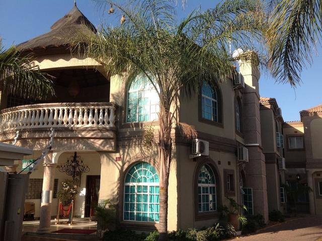 بلانيت لودج 2