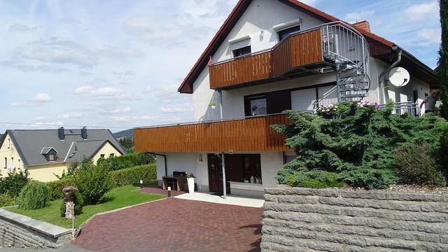 جيستاتسيمر أوند فيرينفونونج بيرجي