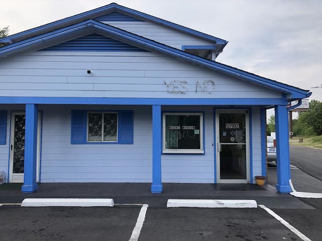 أميريكاز بيست فاليو إن جونزفيل