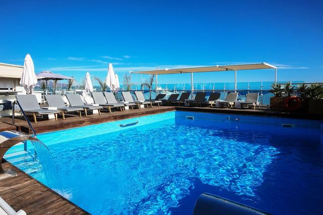 كابسيس أستوريا هيراكليون هوتل