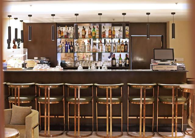 ذا سانروك باي لو ريف هوتلز